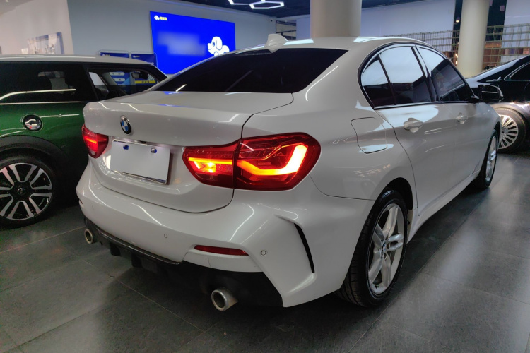 宝马1系 2020款 120i M运动套装车身外观6005