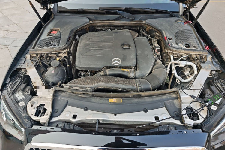 奔驰E级 2021款 E 300 L 时尚型局部细节24