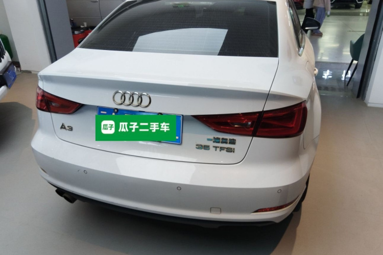 奥迪A3 2015款 Limousine 35 TFSI 百万纪念舒享型车身外观6