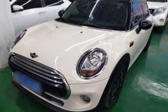 MINI 2016款 1.5T COOPER 五门版