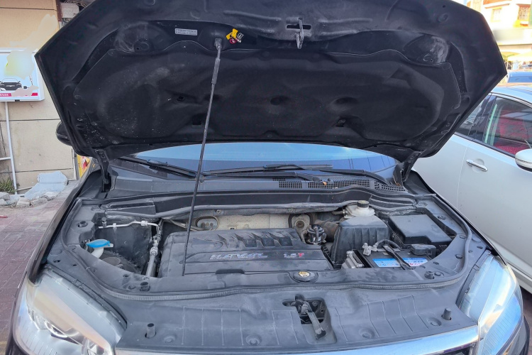 哈弗H6 2015款 运动版 1.5T 自动两驱豪华型机舱底盘24