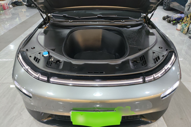 小鹏P7 2020款 670E局部细节24