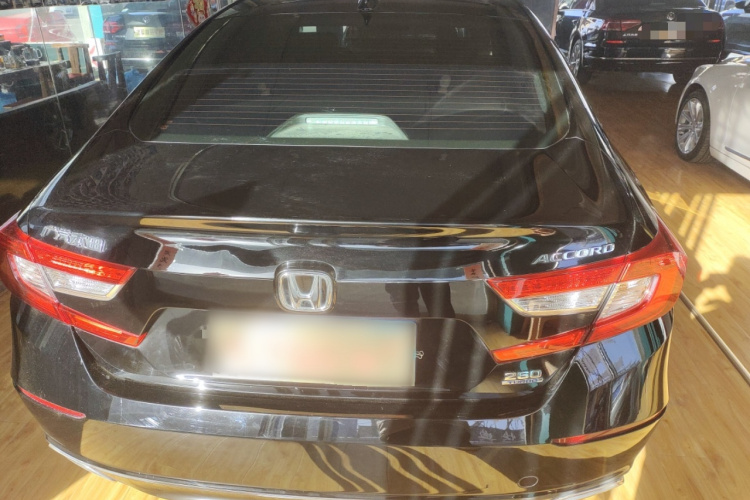 本田 雅阁 2018款 260TURBO 精英版 国VI车身外观6