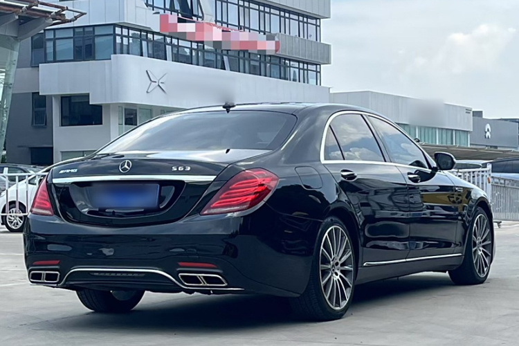 奔驰S级 2017款 S 320 L 商务型车身外观6001