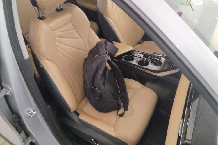 吉利汽车 博越L 2023款 2.0TD DCT旗舰型局部细节41