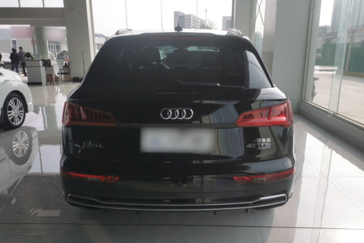 奥迪Q5L 2018款 40 TFSI 荣享时尚型 国VI车身外观6004
