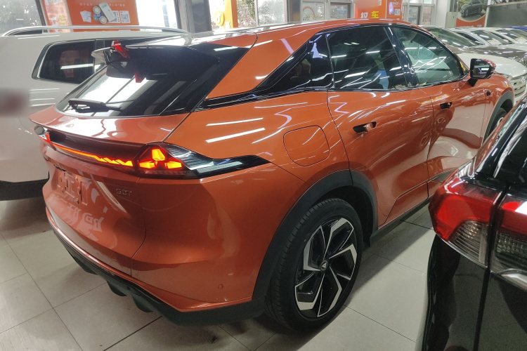 深蓝汽车 深蓝S07 2024款 215Max 乾崑智驾ADS SE增程版车身外观7