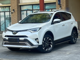 丰田 RAV4荣放 2018款 2.5L 自动四驱精英i版