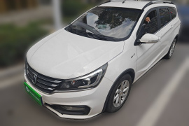 宝骏310W 2017款 1.5L 手动时尚型 国VI