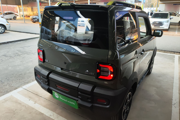 吉利银河 2025款 210km 熊猫骑士车身外观7