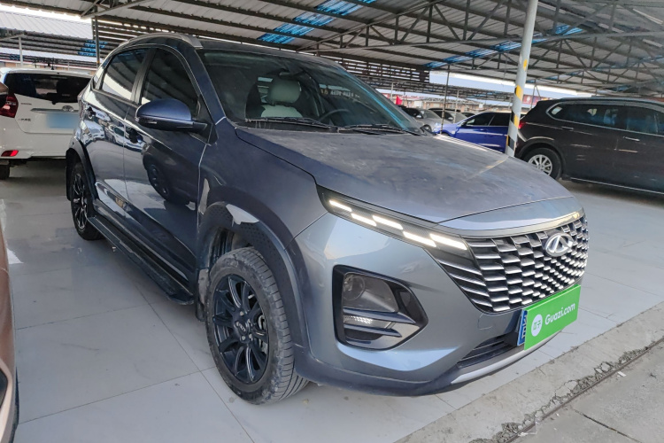 奇瑞 瑞虎3X 2023款 1.5L CVT时尚版车身外观3