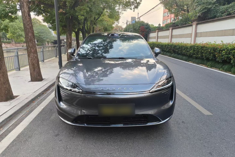 鸿蒙智行 智界R7 2025款 增程 251km Max车身外观6001