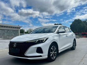 长安 逸动 2020款 PLUS 蓝鲸NE 1.4T GDI DCT尊贵型