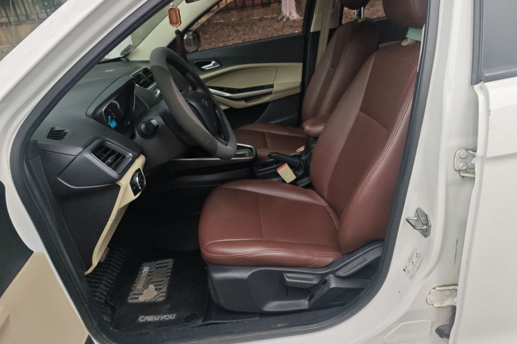 福特 福睿斯 2017款 改款 1.5L 自动舒适型中控内饰19