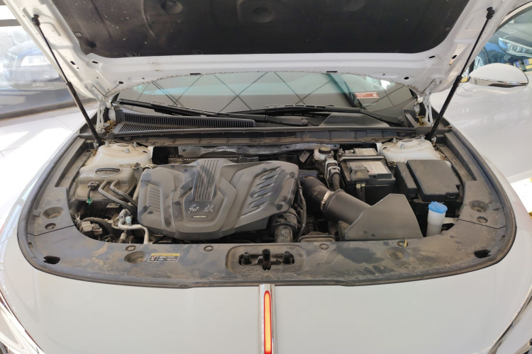 红旗H5 2024款 1.5T DCT智联旗韵版机舱底盘24