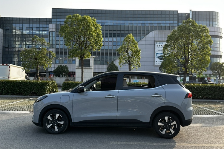 五菱汽车 五菱缤果PLUS 2024款 510km 旗舰版 四座版车身外观6002