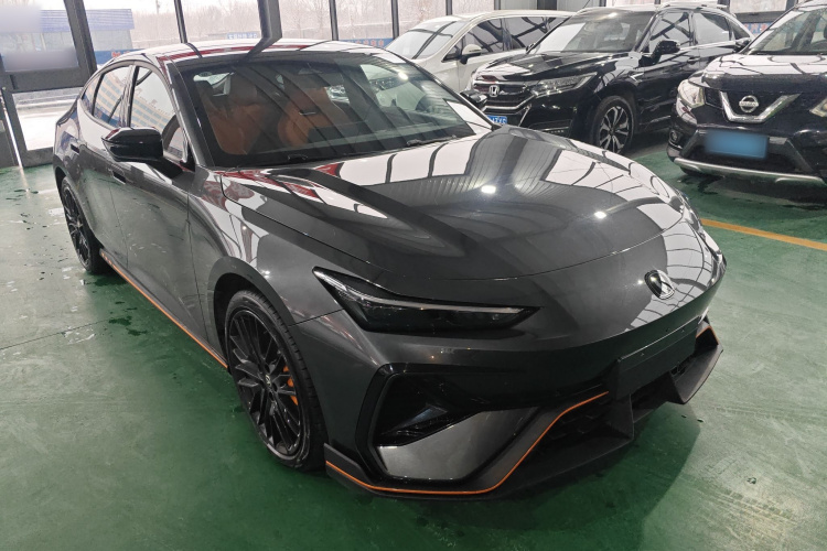 长安UNI-V 2025款 第三代 2.0T 劲擎型车身外观6002