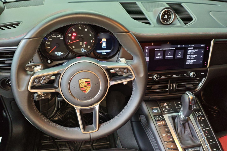 保时捷 2020款 Macan 2.0T中控内饰12