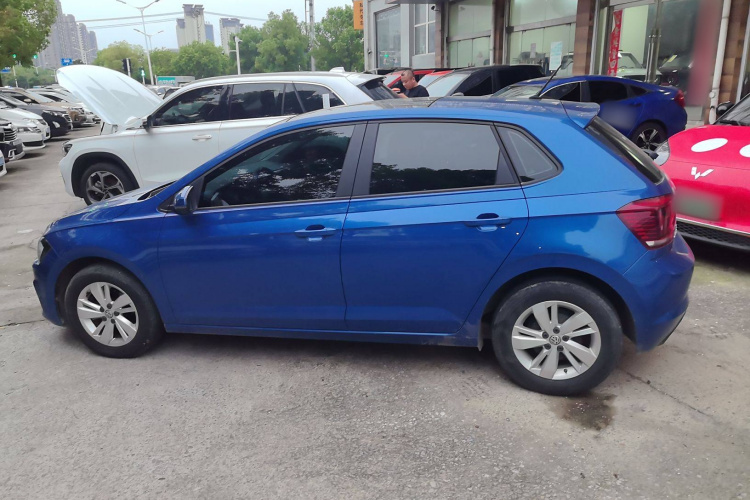大众 Polo 2019款 Plus 1.5L 自动全景乐享版车身外观4