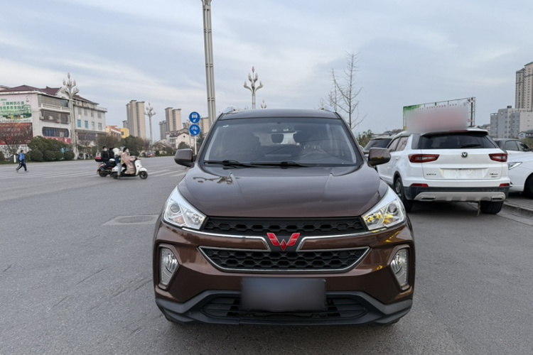 五菱汽车 五菱宏光S3 2018款 1.5L 手动豪华型 国V车身外观6001