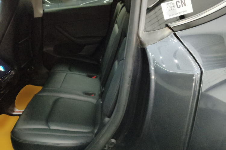 特斯拉 Model Y 2024款 长续航全轮驱动版中控内饰21
