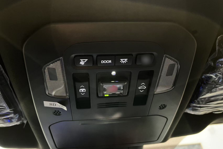 宝马3系 2019款 320i M运动曜夜版中控内饰7006