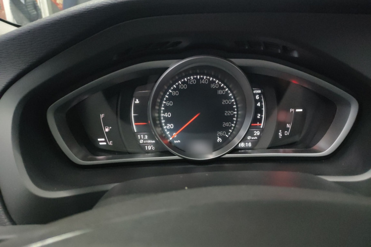 沃尔沃V40 2017款 T3 智雅版局部细节14