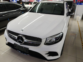 奔驰GLC轿跑 2017款 GLC 200 4MATIC 轿跑SUV