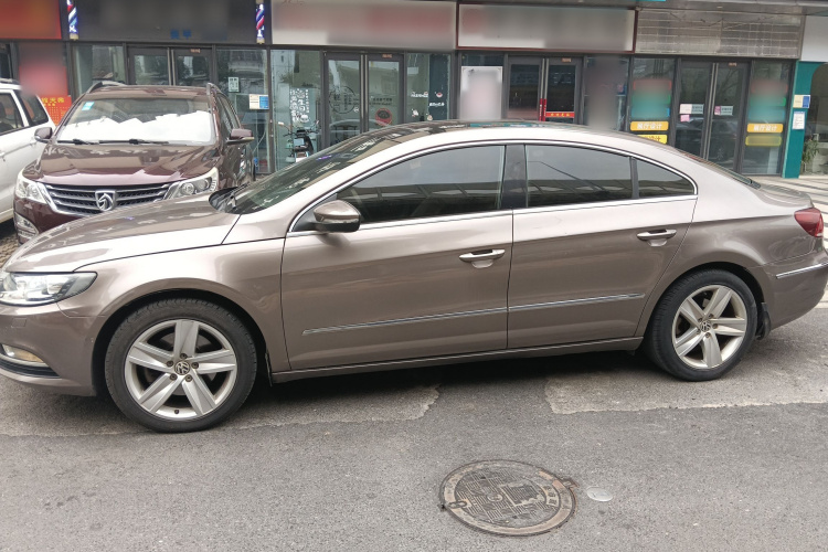 一汽-大众CC 2013款 1.8TSI 尊贵型车身外观4