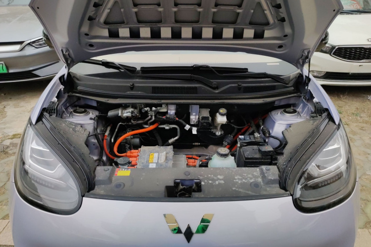 五菱汽车 五菱缤果 2025款 410km 灵犀尊享款机舱底盘24