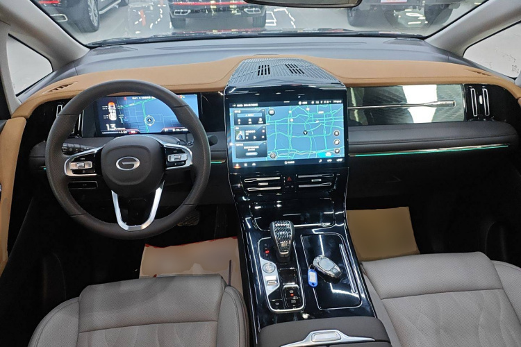 广汽传祺 传祺M8 2024款 大师系列 400T 至尊版中控内饰12