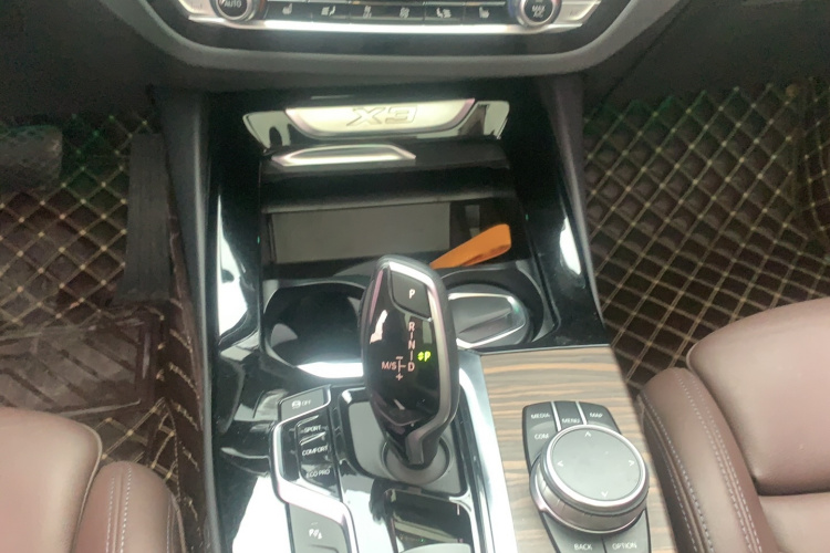 宝马X3 2020款  xDrive28i M运动套装局部细节18