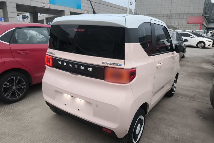 五菱汽车 宏光MINIEV 2022款 马卡龙臻享款 磷酸铁锂车身外观7