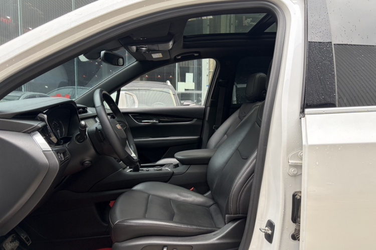 凯迪拉克XT6 2021款 28T 六座四驱豪华型局部细节19