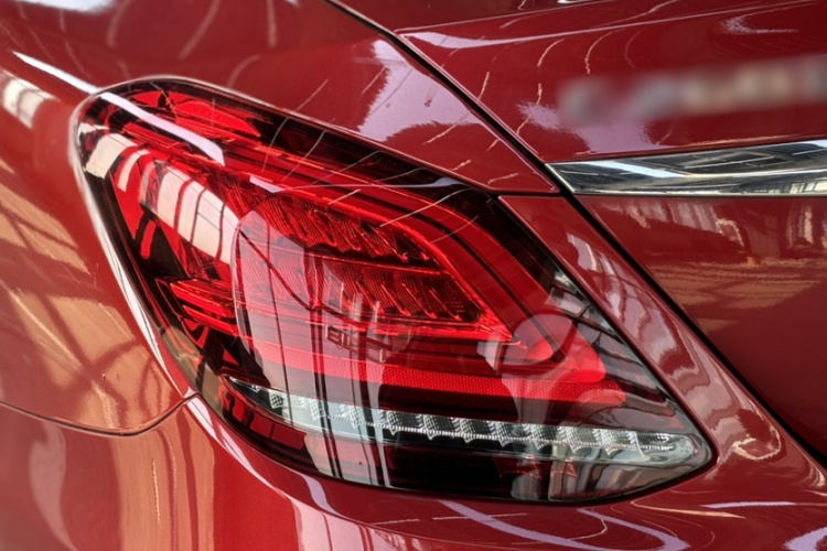 奔驰C级 2019款 改款 C 260 L 运动版车身外观6002