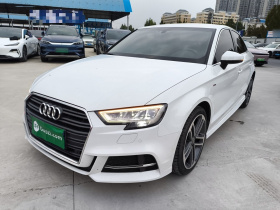 奥迪A3 2018款 30周年年型 Limousine 35 TFSI 进取型