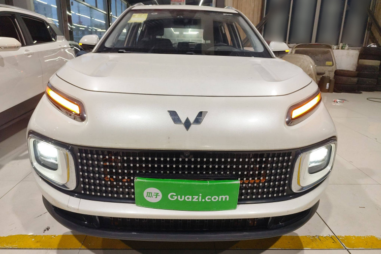 五菱汽车 五菱星云 2023款 2.0L DHT 旗舰版车身外观6001