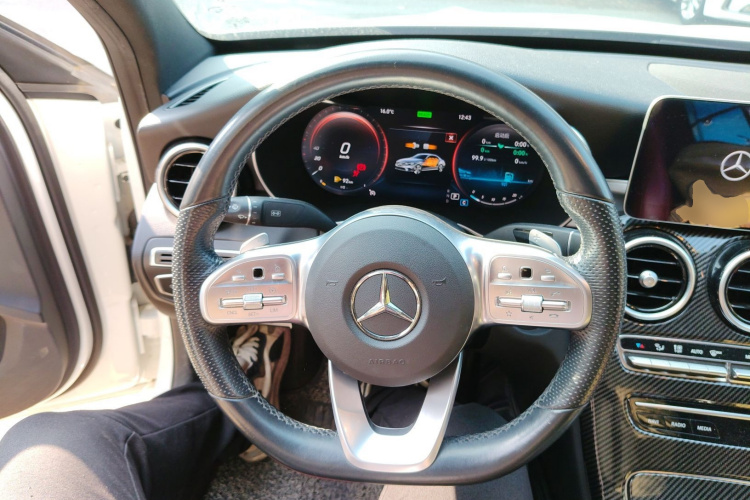 奔驰C级 2021款 C 260 星耀臻藏版中控内饰13