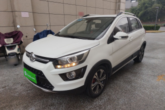 北京汽车 绅宝X25 2015款 1.5L 自动精英型