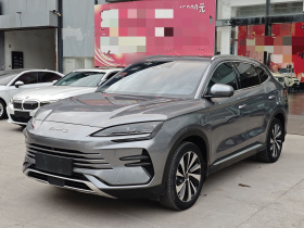 比亚迪 宋PLUS新能源 2023款 冠军版 DM-i 150KM 旗舰PLUS