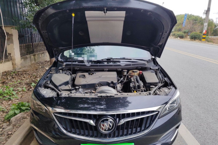 别克 威朗 2018款 三厢 15S 自动领先型局部细节24