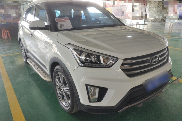 北京现代ix25 2015款 2.0L 自动两驱智能型GLS车身外观3