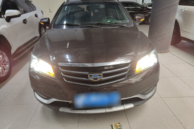 吉利汽车 帝豪 2016款 两厢RS 1.5L 手动向上版车身外观2