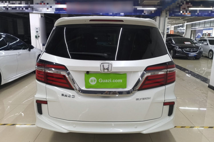 本田 艾力绅 2016款 2.4L 经典版车身外观6