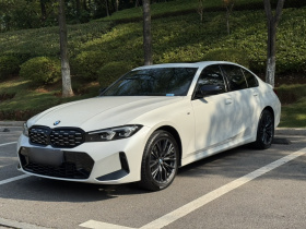 宝马3系 2023款 325i M运动曜夜套装