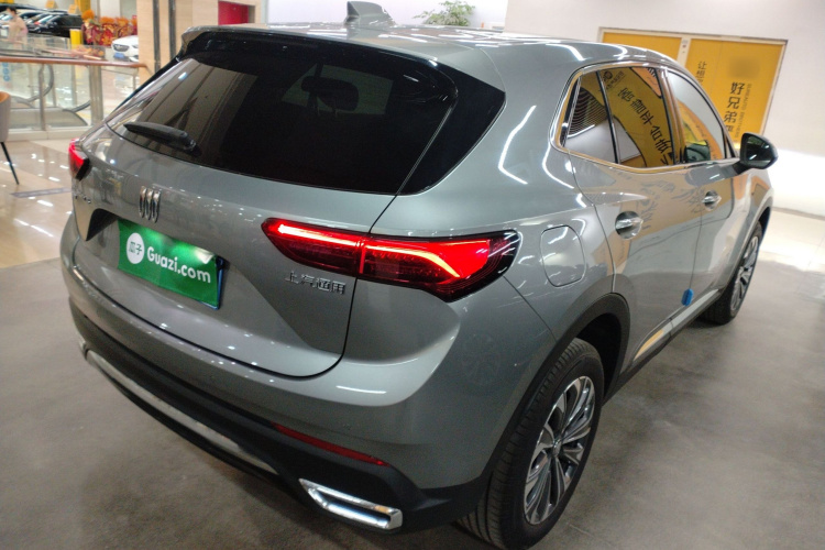 别克 昂科威 2025款 25T 进享白金版车身外观7