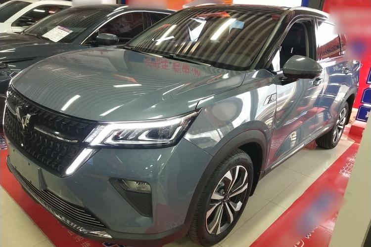 五菱汽车 五菱星辰 2022款 2.0L DHT电速款车身外观4