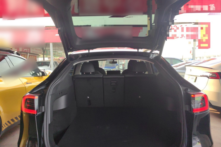 特斯拉 Model Y 2022款 改款 后轮驱动版机舱底盘23