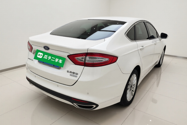 福特 蒙迪欧 2013款 2.0L GTDi200豪华型车身外观7