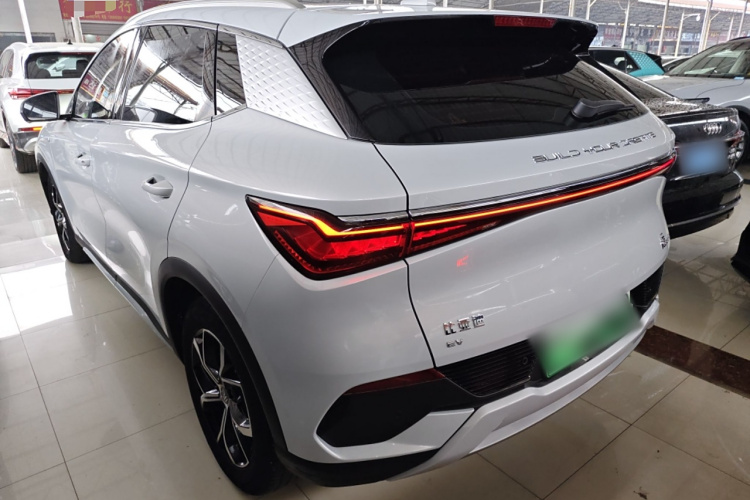 比亚迪 元PLUS 2022款 430KM 尊贵型车身外观6004
